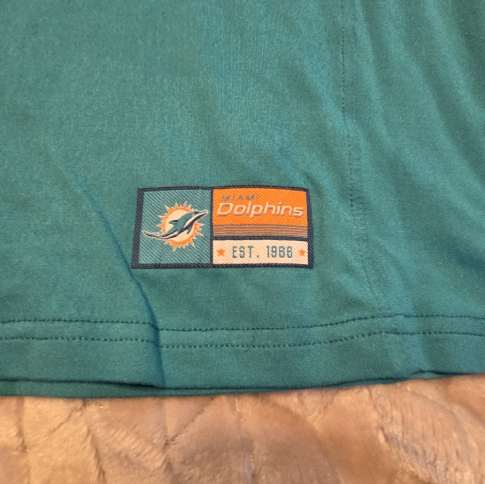 Miami Dophins Ultra Game Men's NFL Game Day Long Sleeve T-Shirt Size M - Picture 7 of 10